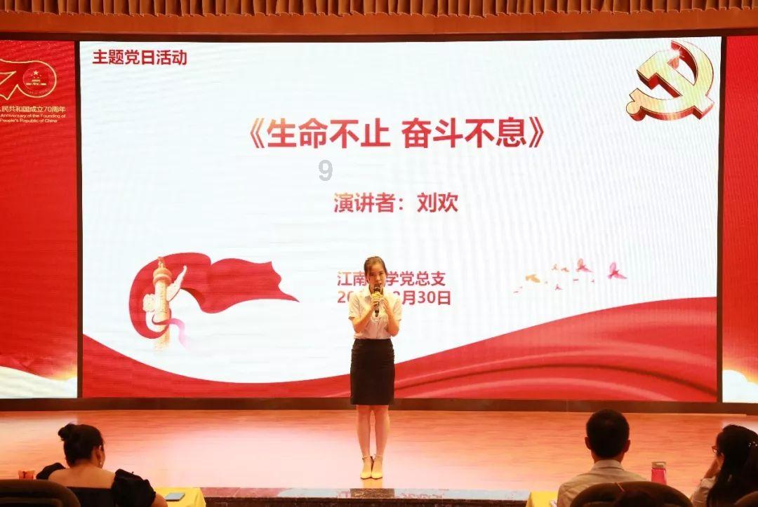 易烊千玺代言咖啡！“买就送小卡”，网友惊：这算是文化入侵吗？